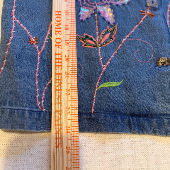 Vintage Cottagecore Embroidered Denim Jacket Butterfly Floral Small - Picture 13 of 16